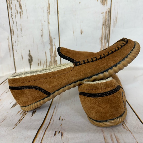 Sorel Brown Suede Loafers with Cozy Lining. Size 11 Men. Good used condition! - Picture 10 of 11